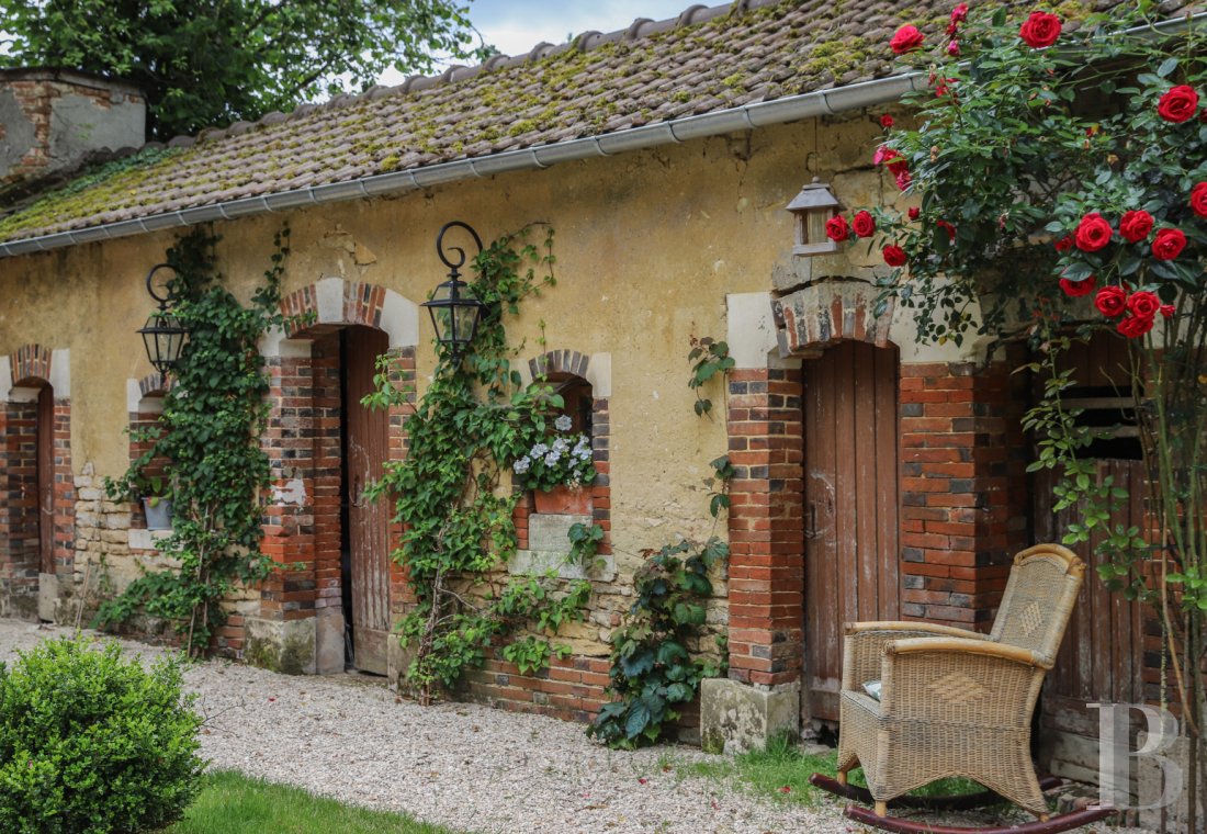 A 19th century manor house on the outskirts of a village in the Yonne, to the south of Auxerre - photo  n°38